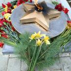 Вечный огонь у памятника погибшим в Великой Отечественной войне