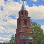 Колокольня с церковью Серафима Саровского в нижнем ярусе. Май 2014 г. Фото: А. Максимов.