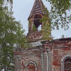 Колокольня Успенской церкви в деревне Мохнецы. Май 2014 г. Фото: Анатолий Максимов.
